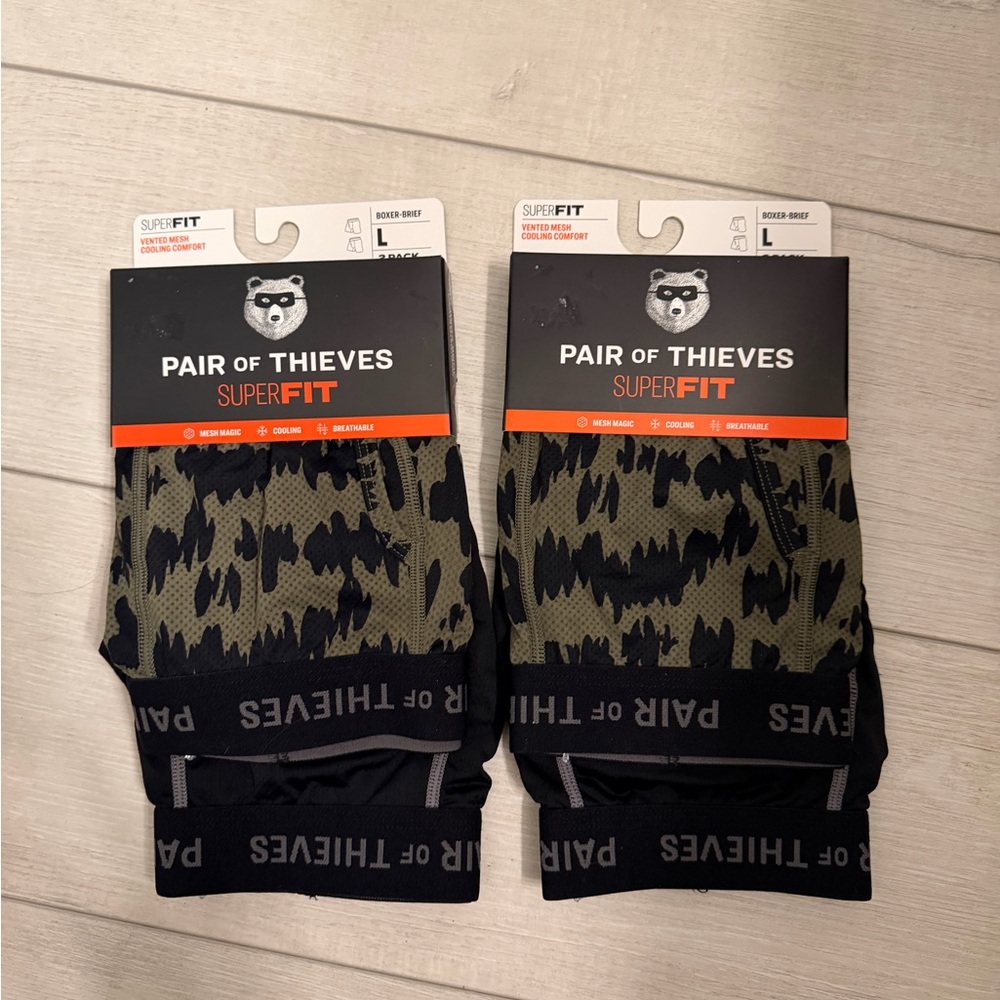 Pair of Thieves SuperFit Men's Boxer Briefs - Black and Green
